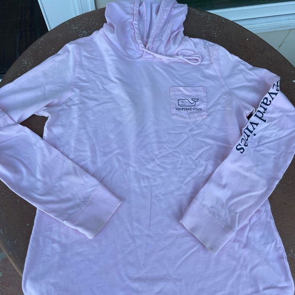 Vineyard vines pink hoodie - Picture 3 of 4